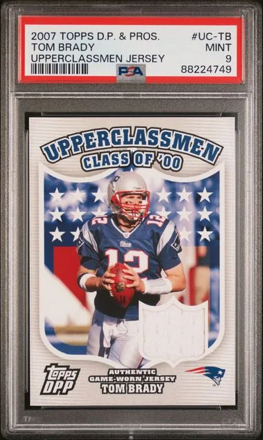 2007 Topps Tom Brady Game-Worn Draft Picks & Prospects Upperclassmen Jersey #UC-TB card image