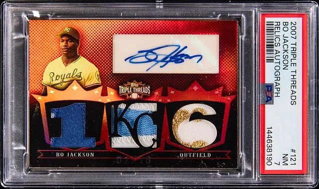2007 Topps Triple Threads Bo Jackson Relics Autograph #121 card image