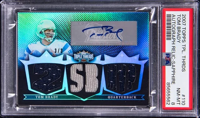 2007 Topps Triple Threads Tom Brady Autograph Relic Sapphire #TTRA-110 card image