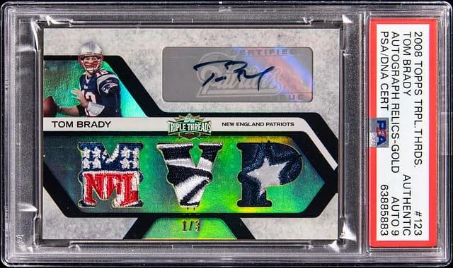 2008 Topps Triple Threads Tom Brady Autograph Relics Gold #TTRA-123 card image