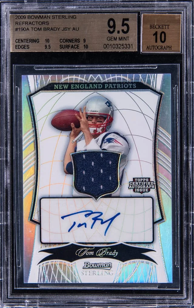 2009 Bowman Sterling Tom Brady Jersey Autographs Refractors #190A card image