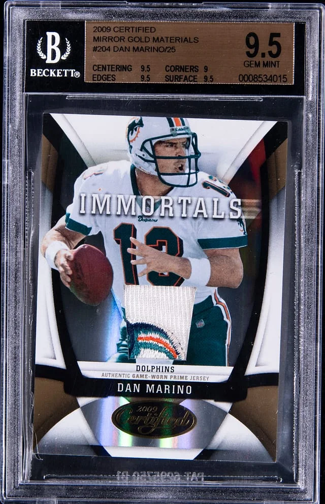 2009 Panini Certified Dan Marino Mirror Gold Materials #204 card image
