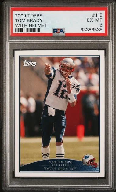 2009 Topps Tom Brady With Helmet #115 card image
