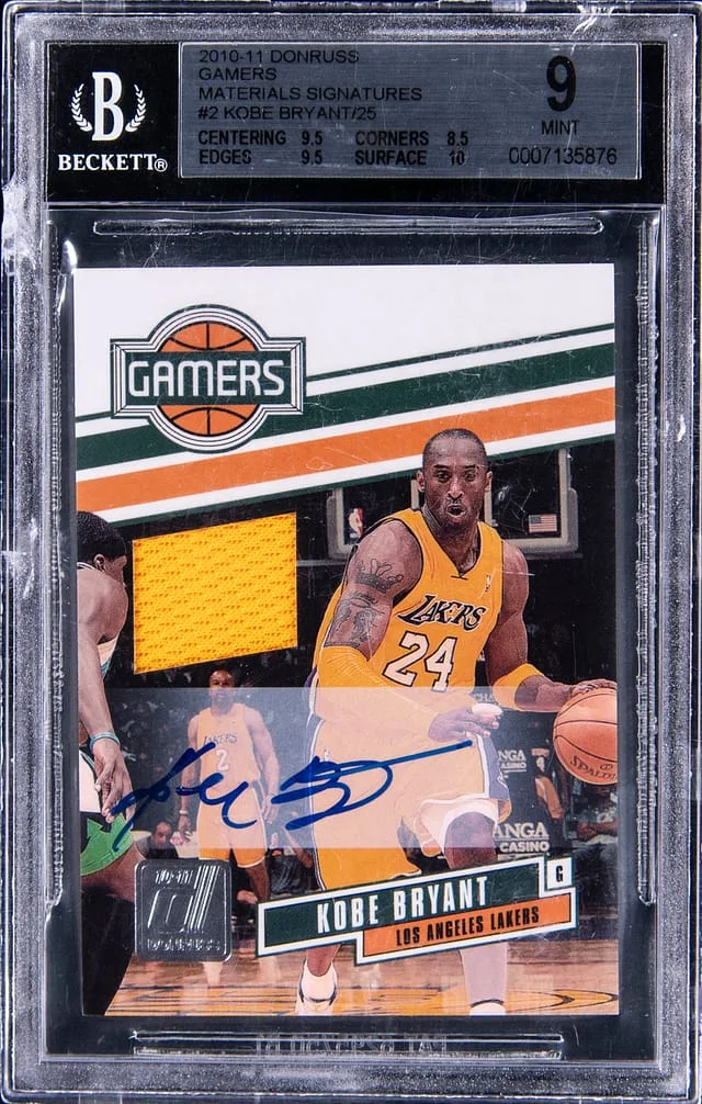 2010-11 Panini Donruss Kobe Bryant Gamers Materials Signatures #2 card image