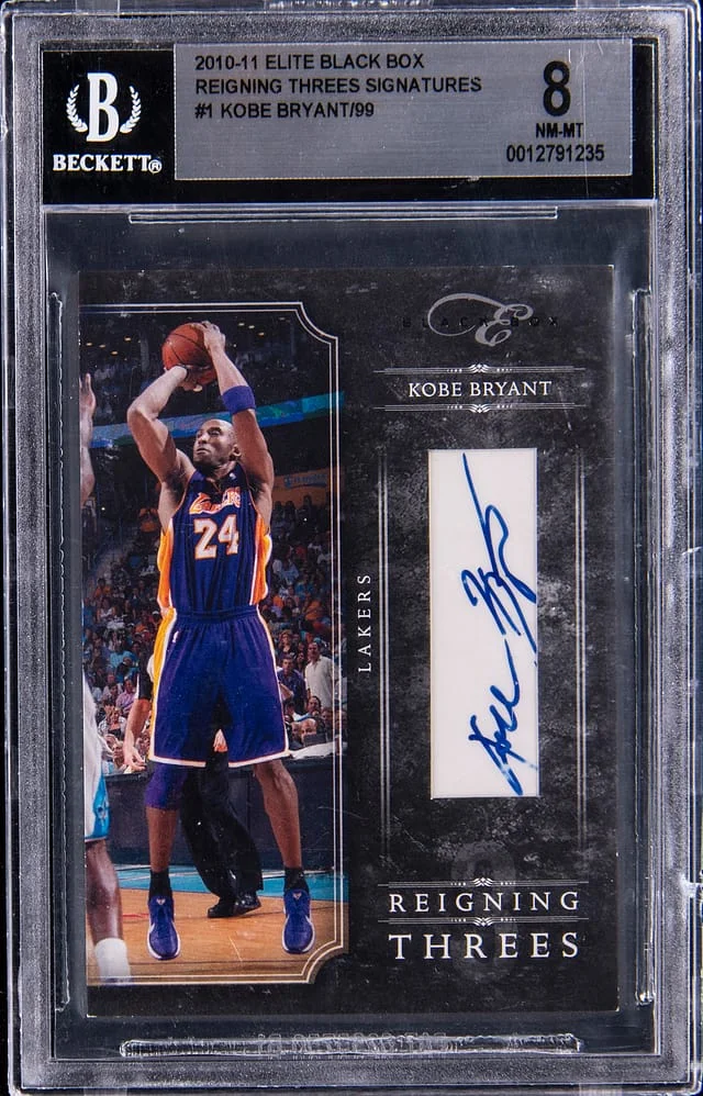 2010-11 Panini Elite Kobe Bryant Black Box Reigning Threes Signatures #1 card image
