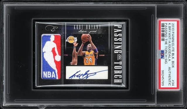 2010-11 Panini Elite Kobe Bryant/Andre Iguodala Black Box Passing The Torch Signatures #34 card image