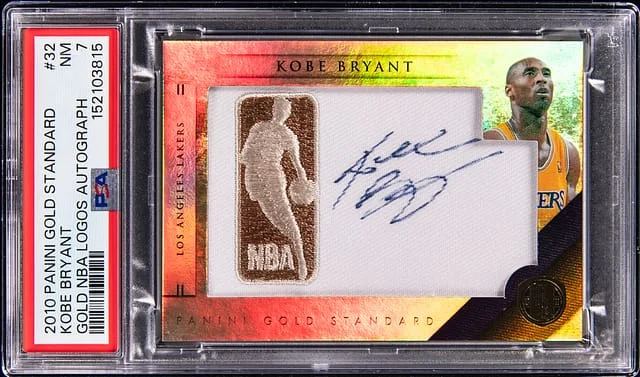 2010-11 Panini Gold Standard Kobe Bryant Gold NBA Logos Autograph #32 card image