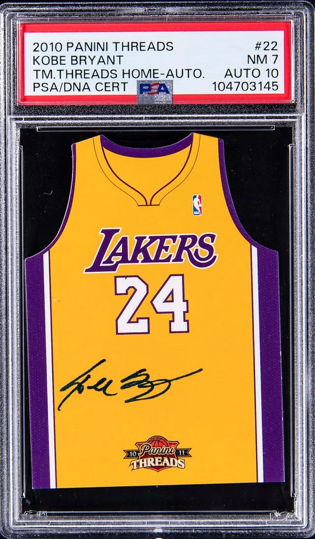 2010-11 Panini Kobe Bryant Threads Team Threads Home Autograph #22 card image