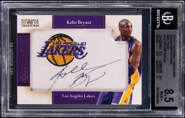 2010-11 Panini National Treasures Kobe Bryant Signature Patches NBA Team #5 card image