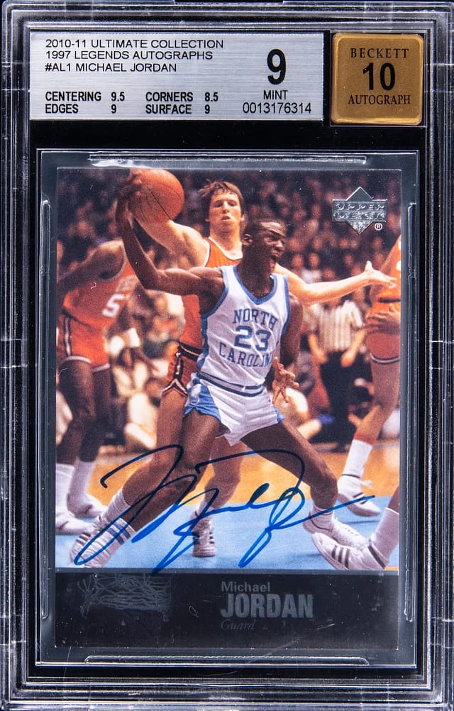 2010-11 Upper Deck Ultimate Collection Michael Jordan 1997 Legends Autograph #AL-1 card image
