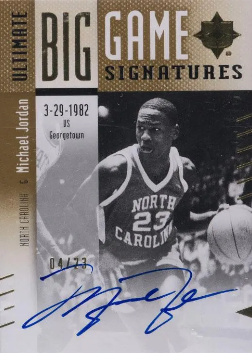2010-11 Upper Deck Ultimate Collection Michael Jordan Ultimate Big Game Signatures Gold #BG-MJ card image
