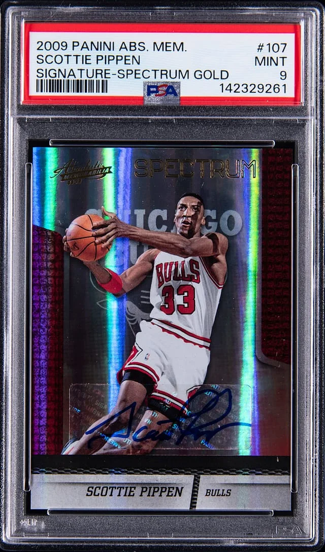 2010 Panini Absolute Scottie Pippen Memorabilia Signature Spectrum Gold #107 card image