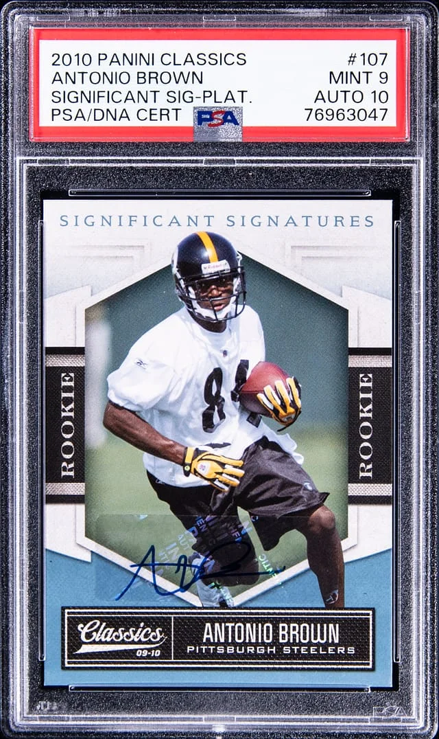 2010 Panini Antonio Brown Classics Significant Signatures Platinum #107 card image