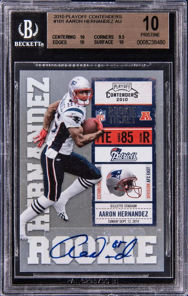 2010 Playoff Contenders Aaron Hernandez Ticket Autograph #101 card image