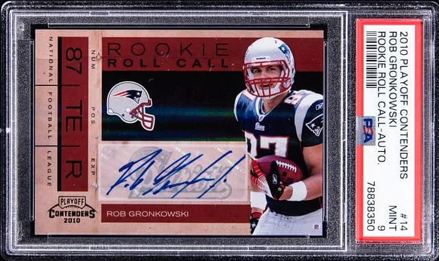 2010 Playoff Contenders Rob Gronkowski Roll Call Autograph #14 card image