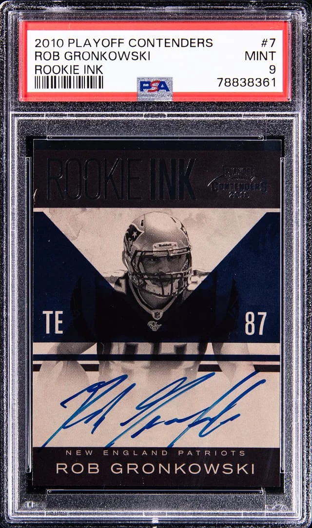 2010 Playoff Contenders Rob Gronkowski Ink #7 card image