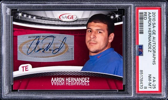2010 SAGE Autographs Red Aaron Hernandez #A-25 card image