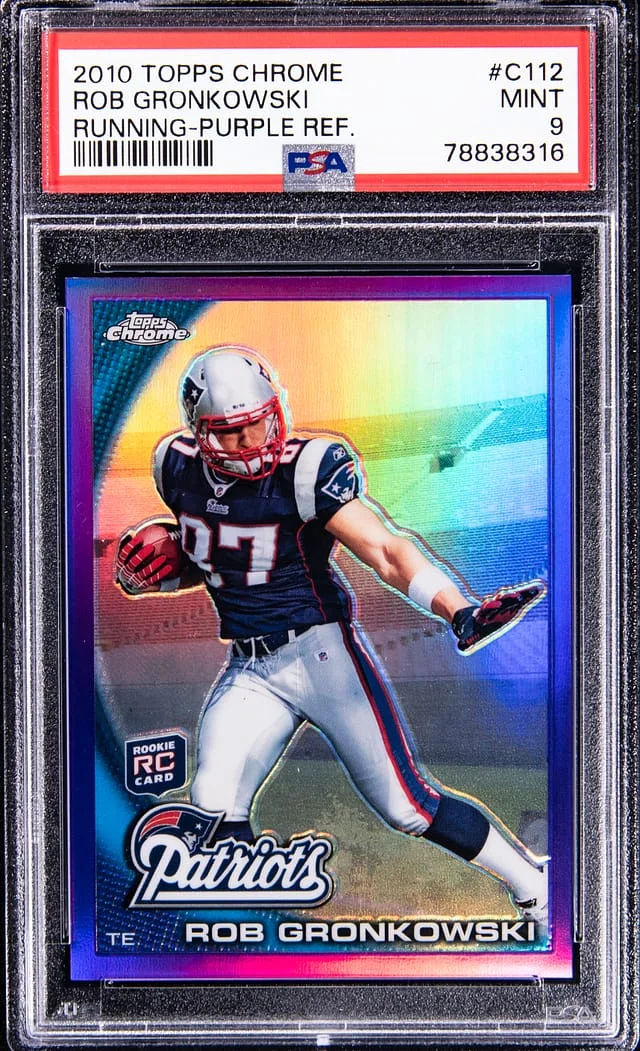 2010 Topps Chrome Rob Gronkowski Running/Cutting Pose #C112 card image