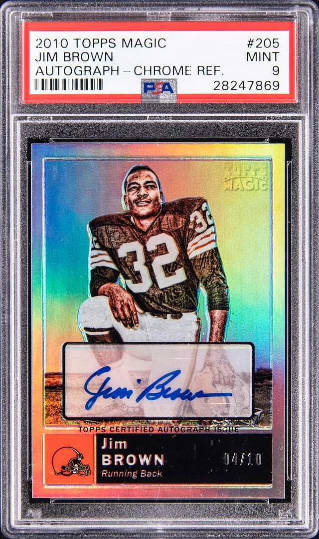2010 Topps Jim Brown Magic Autograph Chrome Refractor #205 card image