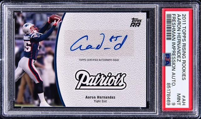 2011 Topps Aaron Hernandez Rising Rookies Freshman Impression Autographs #FIA-AH card image