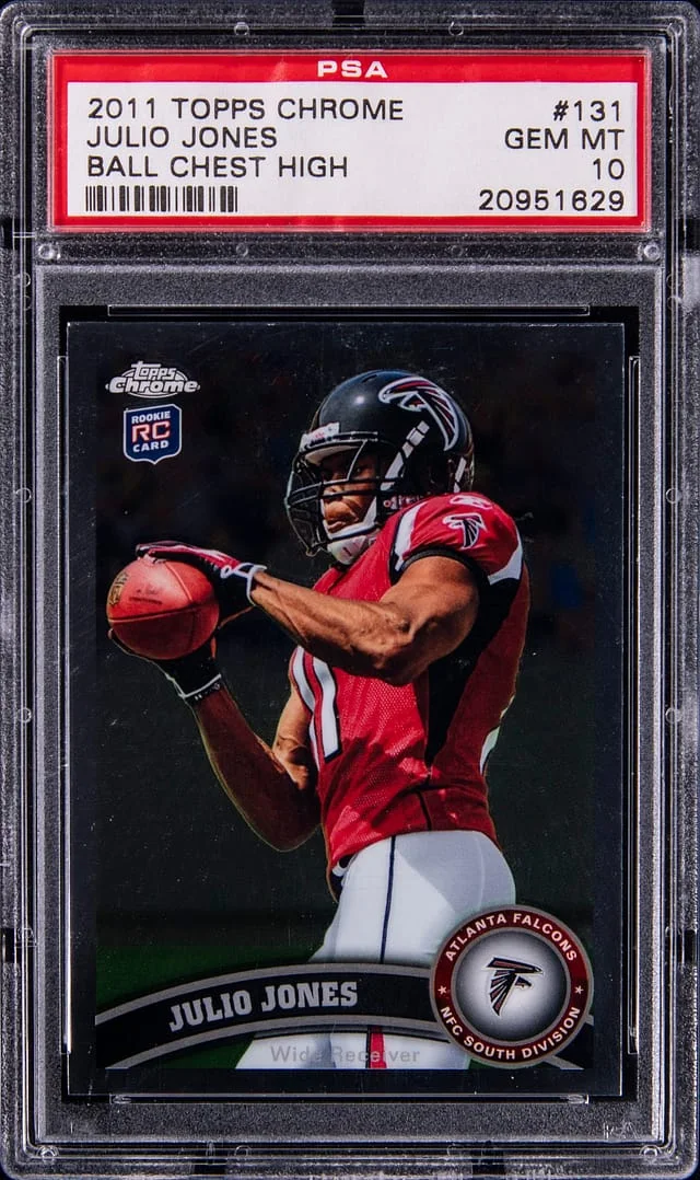 2011 Topps Chrome Julio Jones Ball Chest High #131 card image