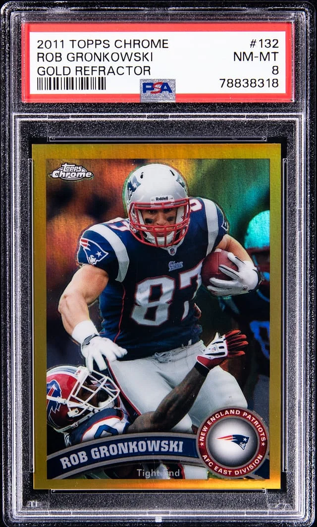 2011 Topps Chrome Rob Gronkowski Gold Refractor #132 card image