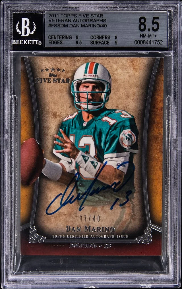 2011 Topps Dan Marino Five Star Veteran Autographs #FSS-DM card image