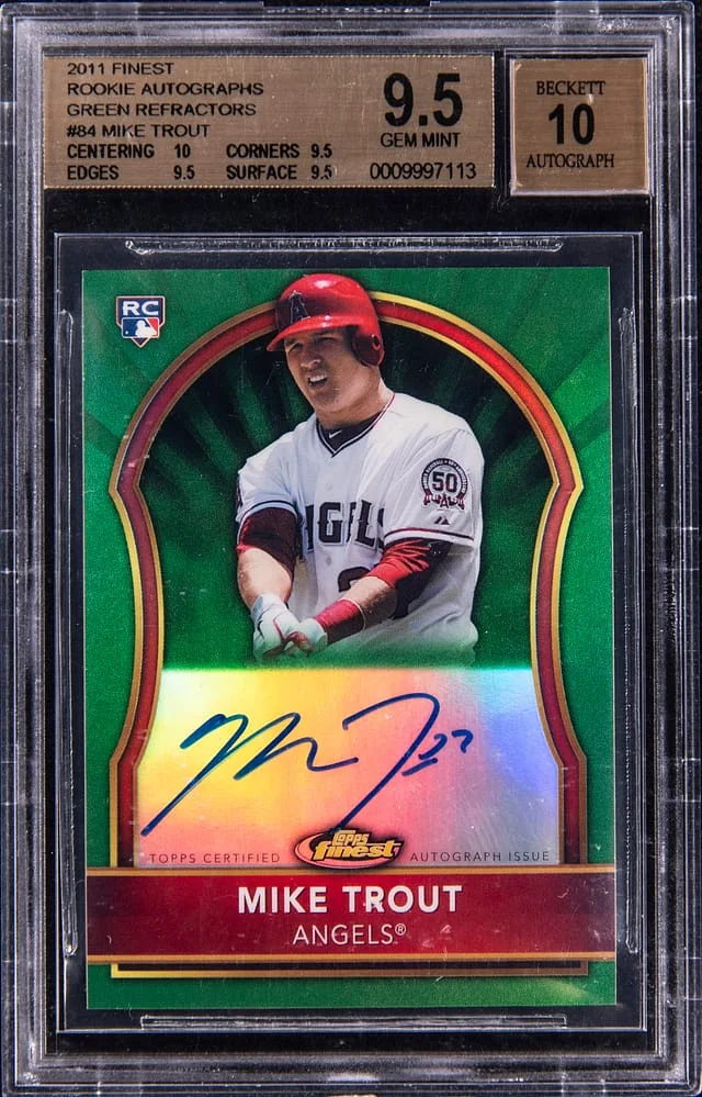 2011 Topps Finest Mike Trout Autographs Green Refractor #84 card image