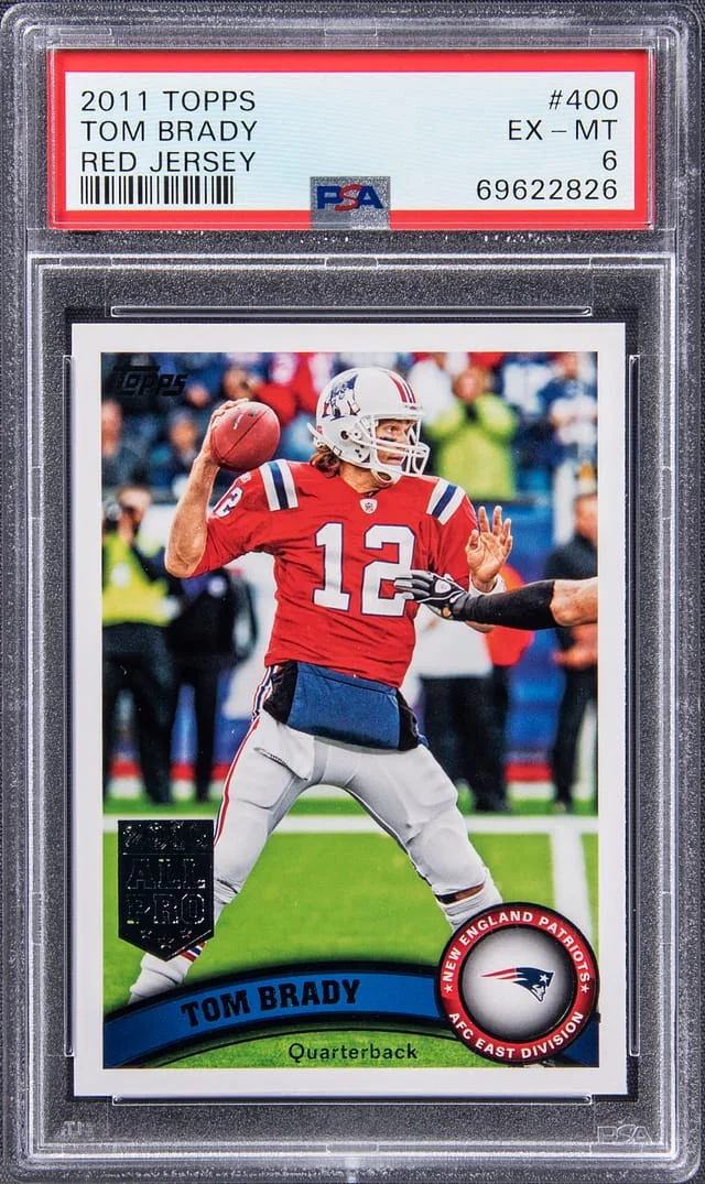 2011 Topps Tom Brady, Red #400 card image