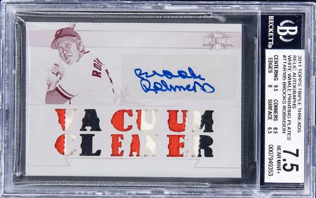 2011 Topps Triple Threads Brooks Robinson Autograph Relic White Wale Printing Plates #TTAR-195 card image