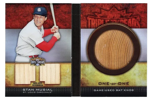 2011 Topps Triple Threads Stan Musial Game-Used Bat Knob #TTBK-7 card image