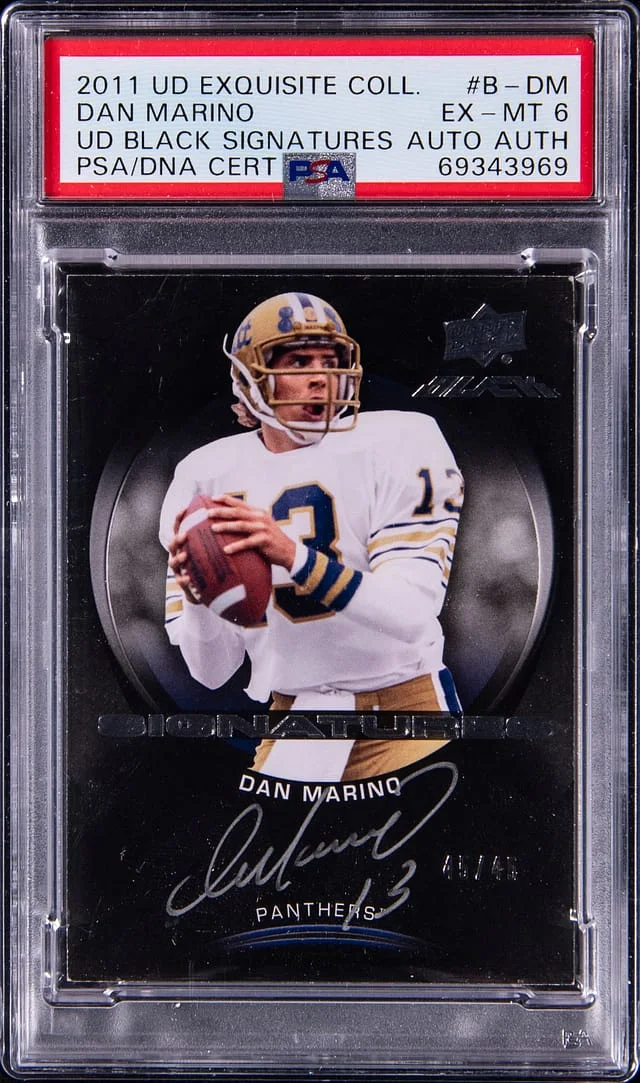 2011 Ud Exquisite Collection Ud Black Signatures Dan Marino ) #B-DM card image
