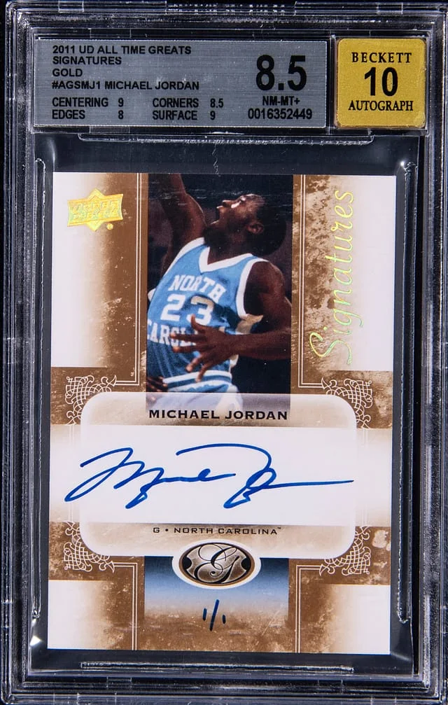 2011 Upper Deck Michael Jordan All Time Greats Signatures Gold #AGS-MJ1 card image