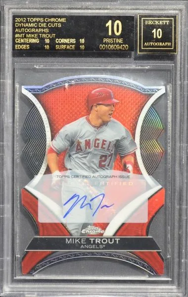 2012 Topps Chrome Mike Trout Dynamic Die Cuts Autographs #DDA-MT card image