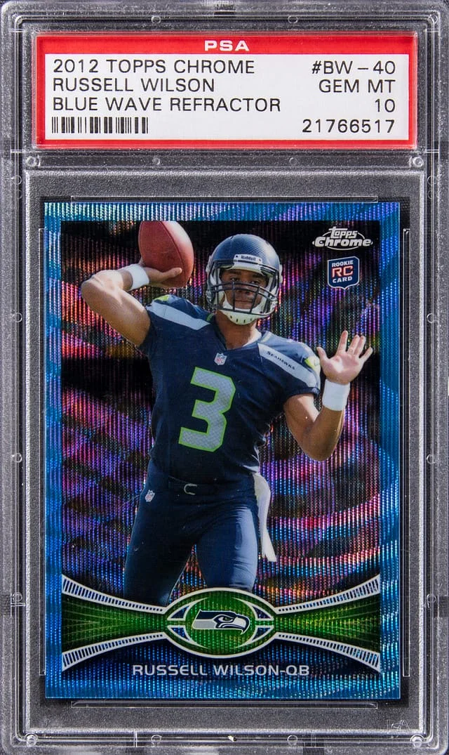 2012 Topps Chrome Russell Wilson Blue Wave Refractor #BW-40 card image