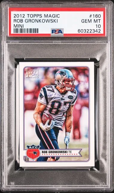 2012 Topps Rob Gronkowski Magic Mini #160 card image