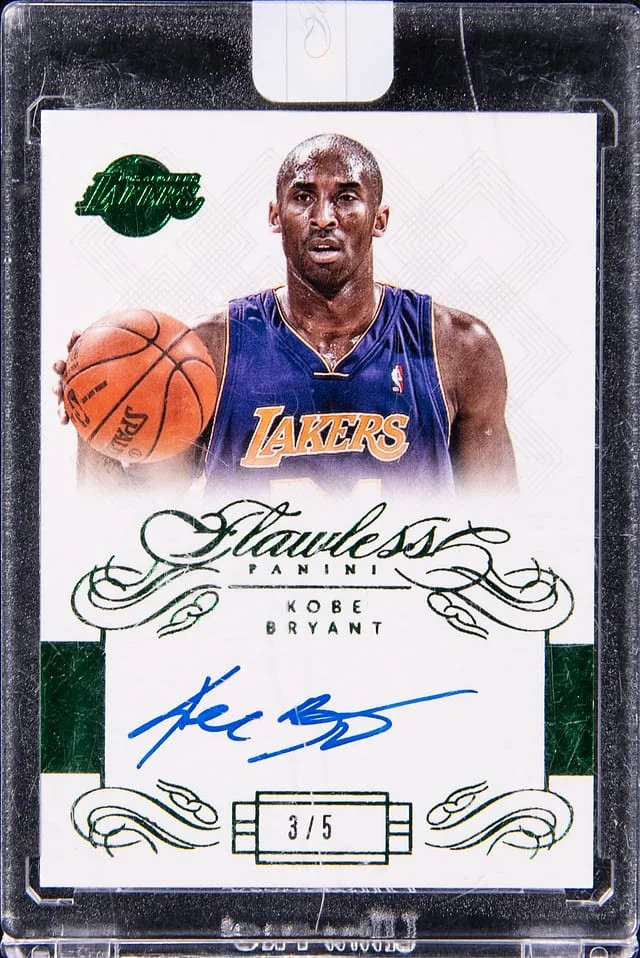 2013-14 Panini Flawless Kobe Bryant Autographs Emerald #FL-KB card image