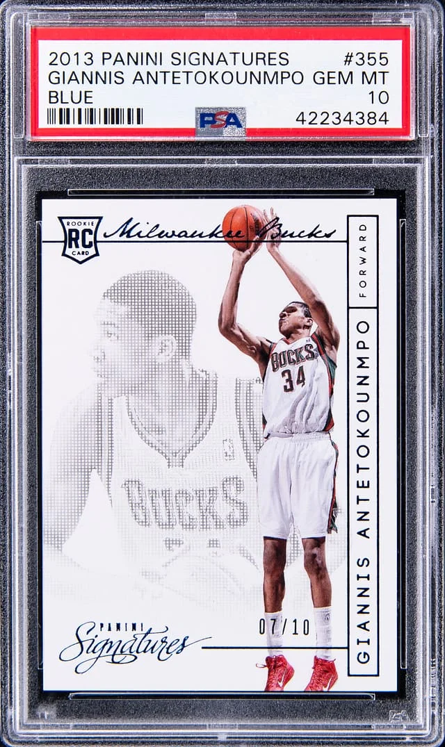 2013-14 Panini Giannis Antetokounmpo Signatures Blue #355 card image