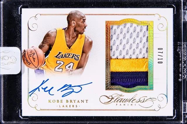 2014-15 Panini Flawless Kobe Bryant Patch Autographs Gold #PA-KB card image