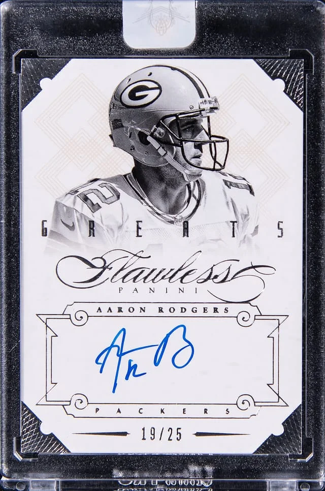 2014 Panini Flawless Aaron Rodgers Greats Autograph Gold #1 card image