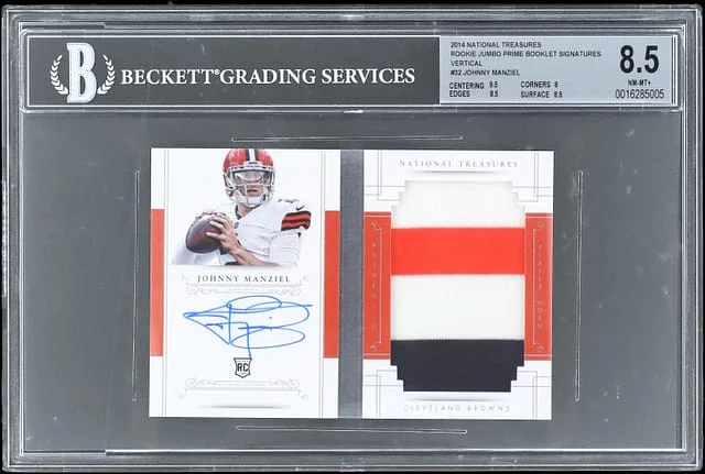 2014 Panini National Treasures Johnny Manziel Jumbo Prime Signatures Booklet Vertical Variations #RJ-JF card image