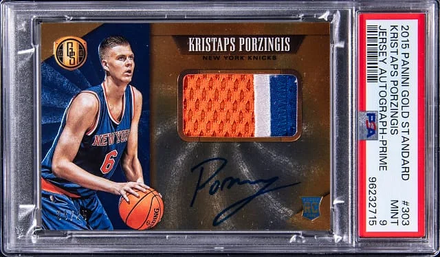 2015-16 Panini Gold Standard Kristaps Porzingis Jersey Autograph Prime #303 card image