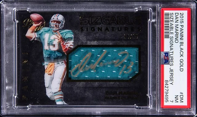 2015 Panini Black Gold Dan Marino Sizeable Signatures Jersey #DM card image