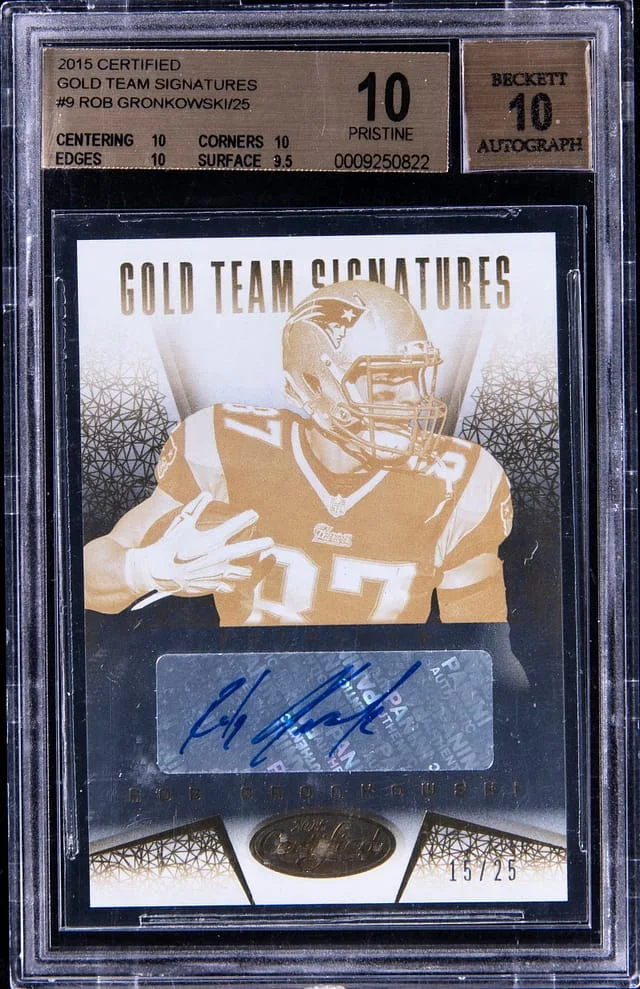 2015 Panini Certified Rob Gronkowski Gold Team Signatures #9 card image