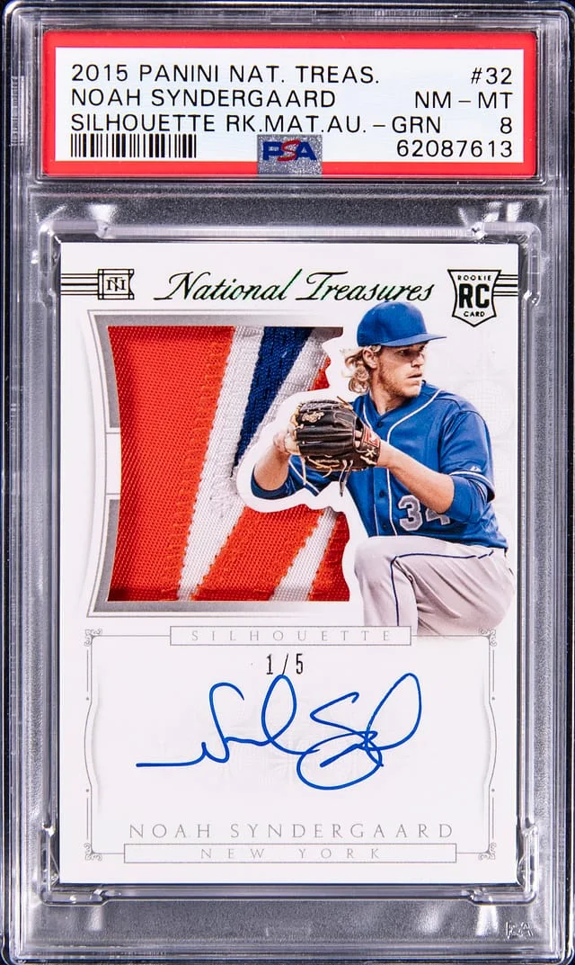 2015 Panini National Treasures Noah Syndergaard Silhouette Material Autographs Green #32 card image