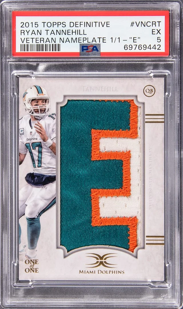 2015 Topps Ryan Tannehill Definitive Veteran Nameplate – E #VNC-RT card image
