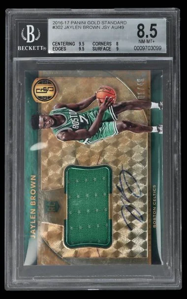 2016-17 Panini Gold Standard Jaylen Brown JSY Au/49 01/49 #302 card image