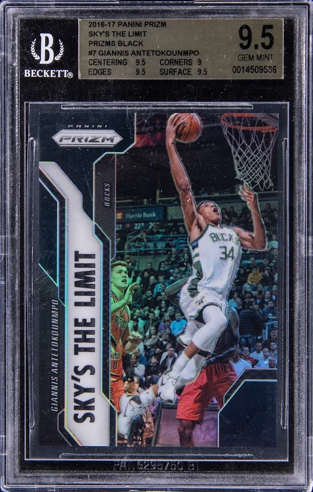 2016-17 Panini Prizm Giannis Antetokounmpo Sky's The Limit Black Prizm #7 card image