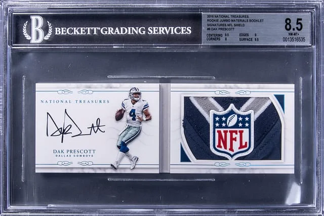 2016 Panini National Treasures Dak Prescott Jumbo Materials Booklet Signatures NFL Shield #8 card image