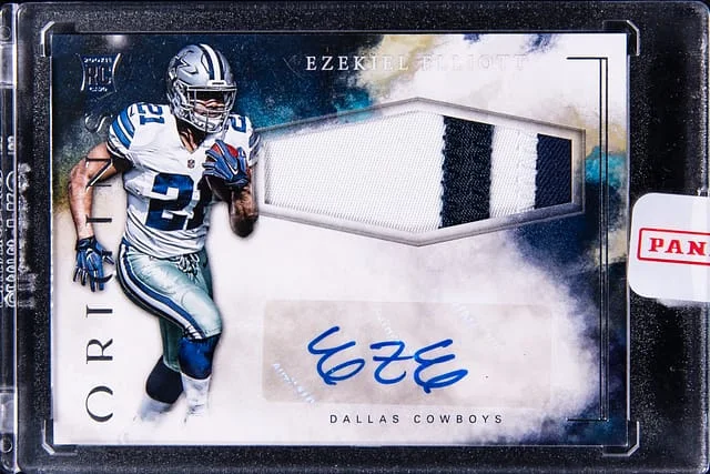 2016 Panini Origins Ezekiel Elliott Jumbo Patch Autographs #RJPA-EE card image